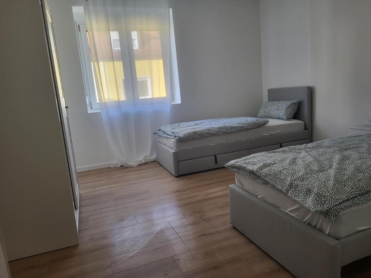 Apartment In Plankstadt Bagian luar foto